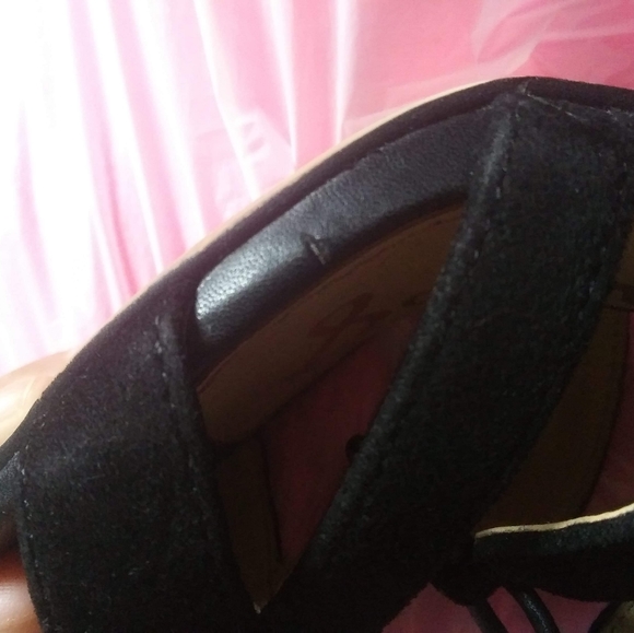Sam Edelman Black Suede/Leather Heels - Picture 4 of 8